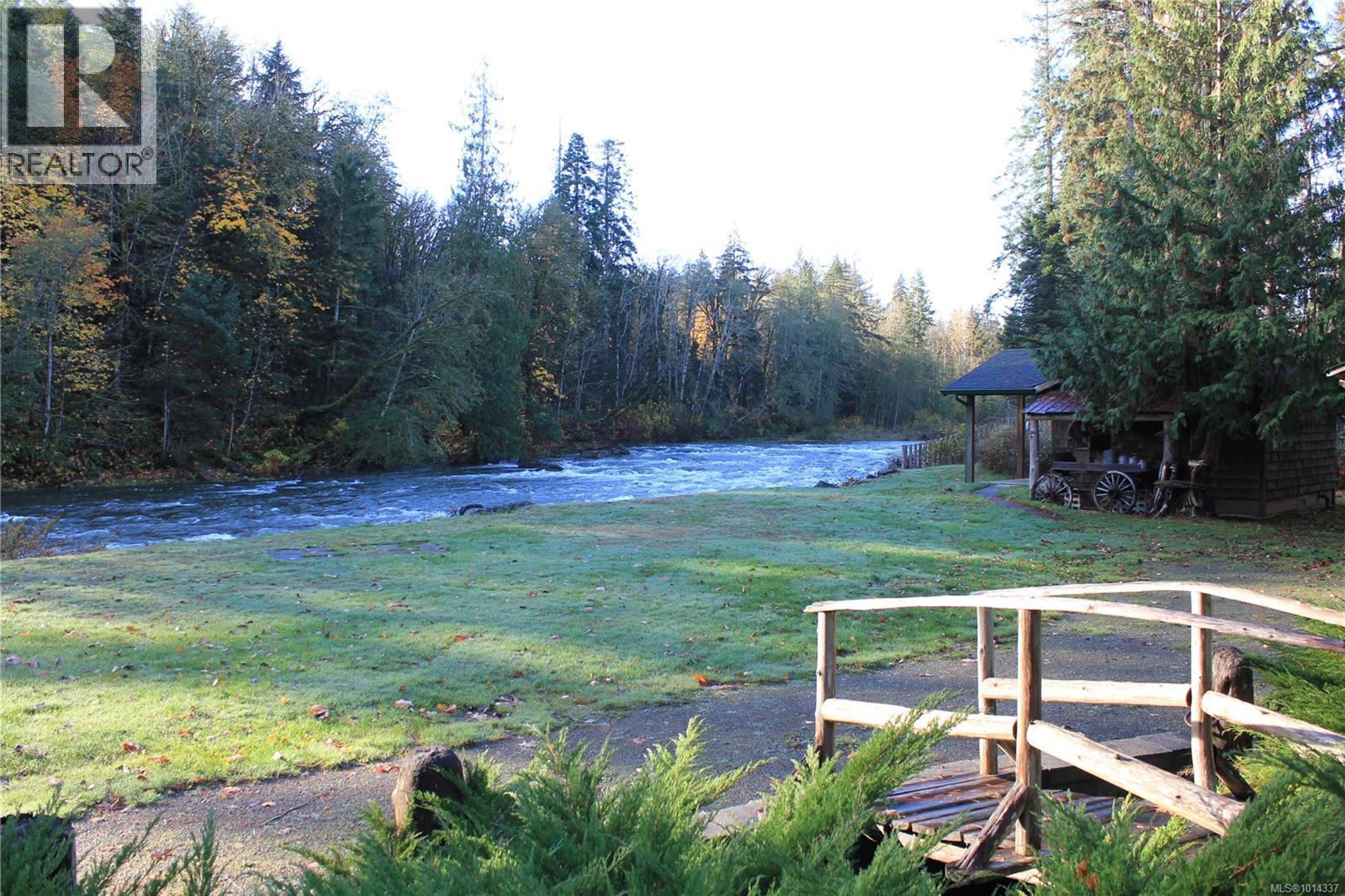 4867 Lorna Lane, Campbell River