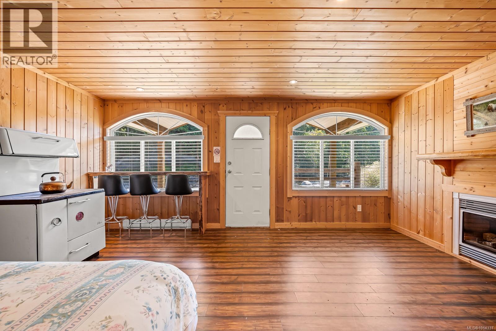 4867 Lorna Lane, Campbell River