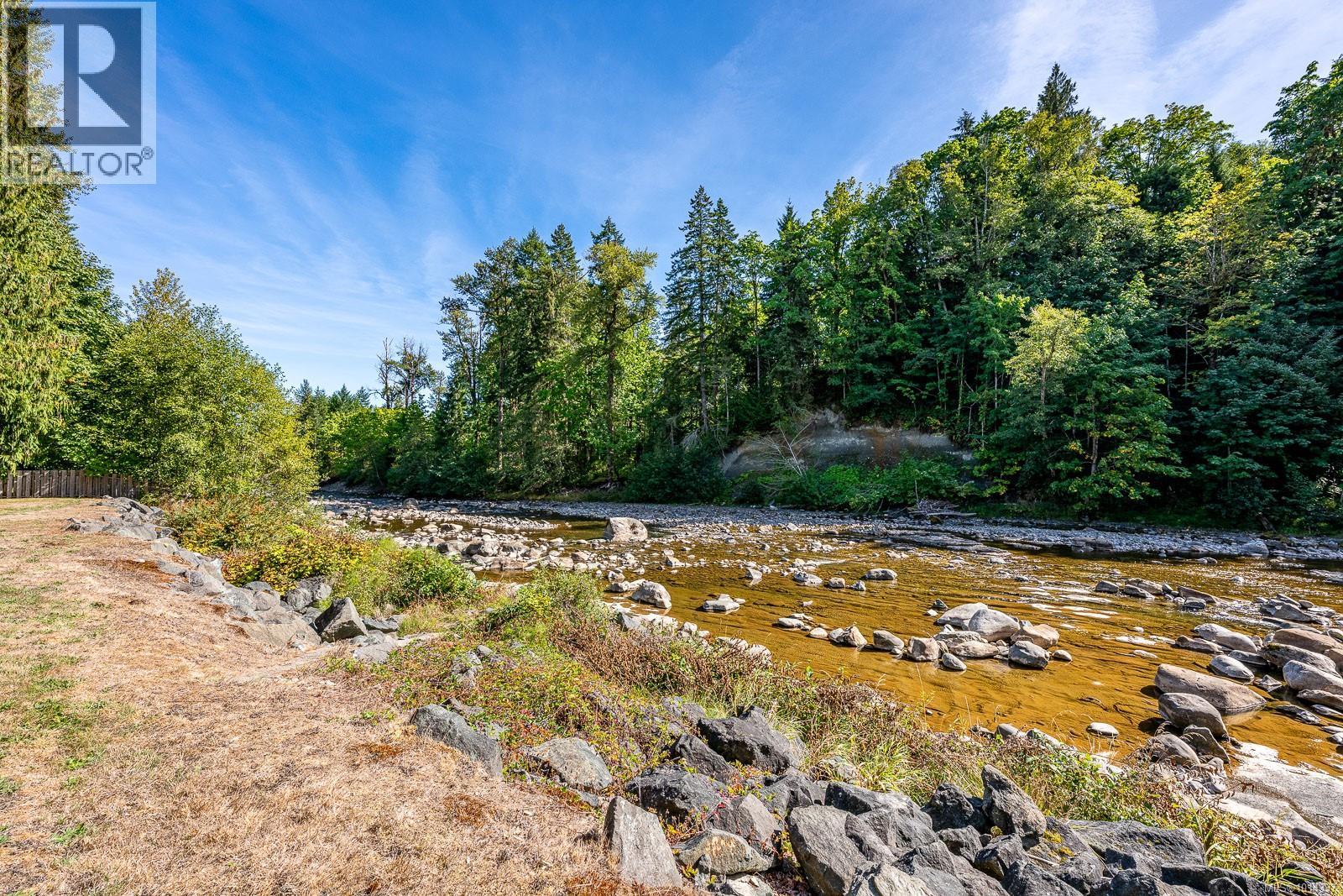 4867 Lorna Lane, Campbell River