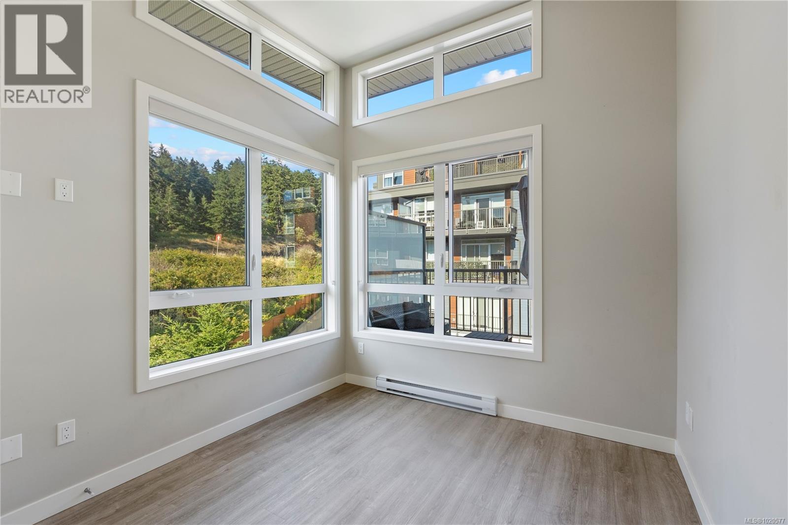 301 100 Presley Pl, View Royal