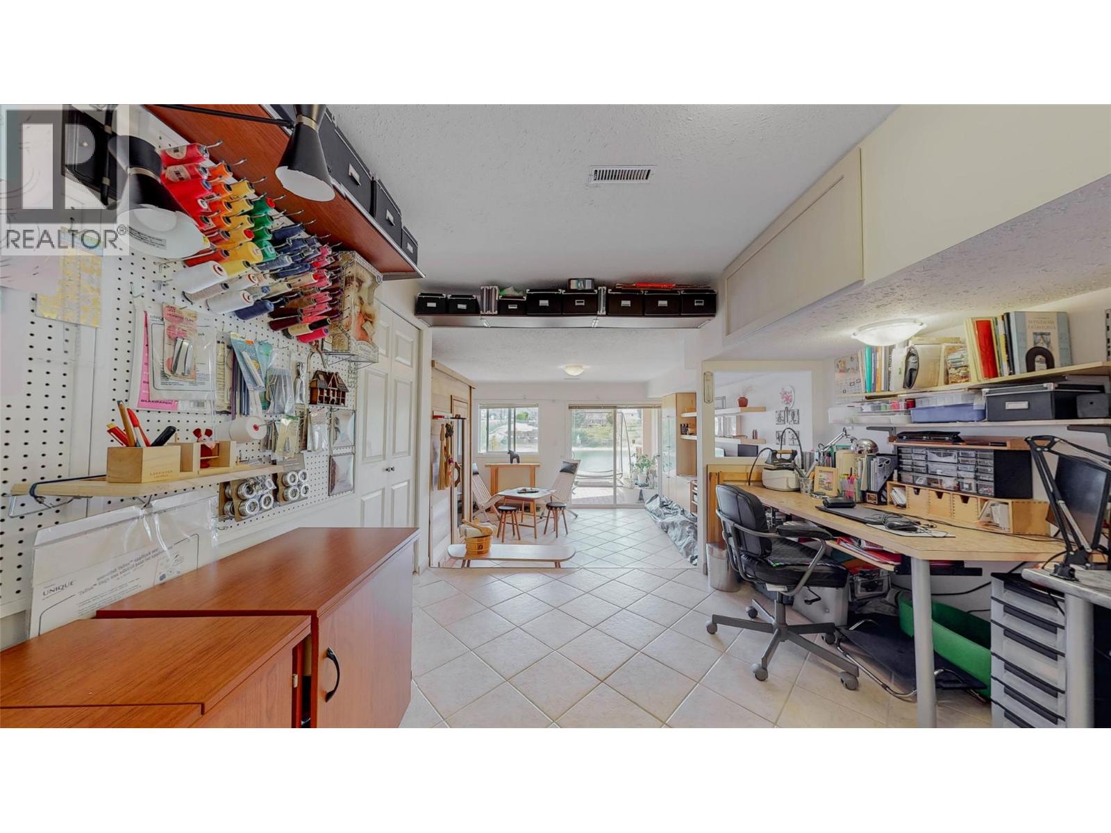 8029 VEDETTE Drive, Osoyoos