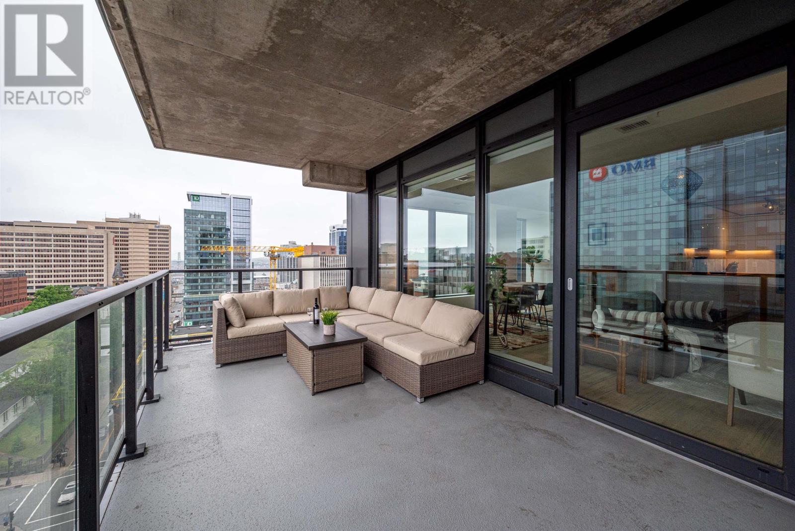 Property 34 of 48 of 1202 1650 Granville Street