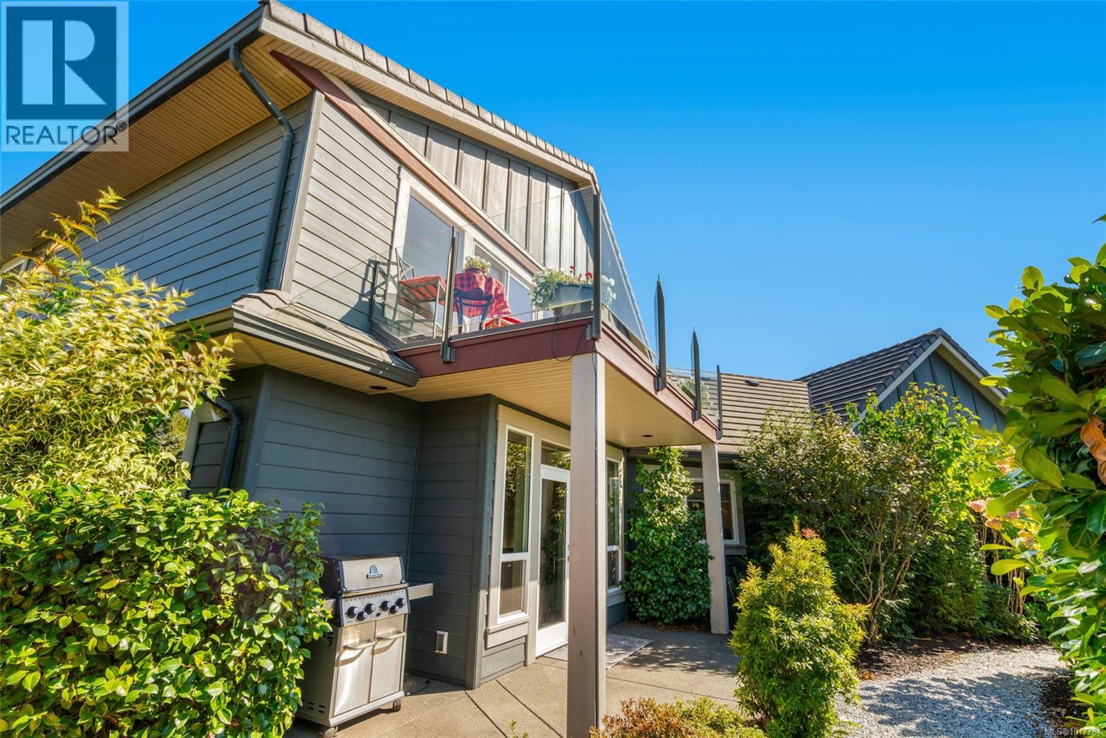 3172 Royal Vista Way, Courtenay