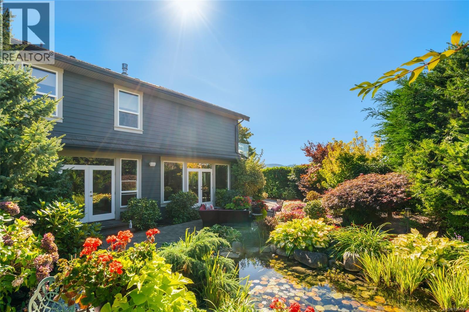 3172 Royal Vista Way, Courtenay