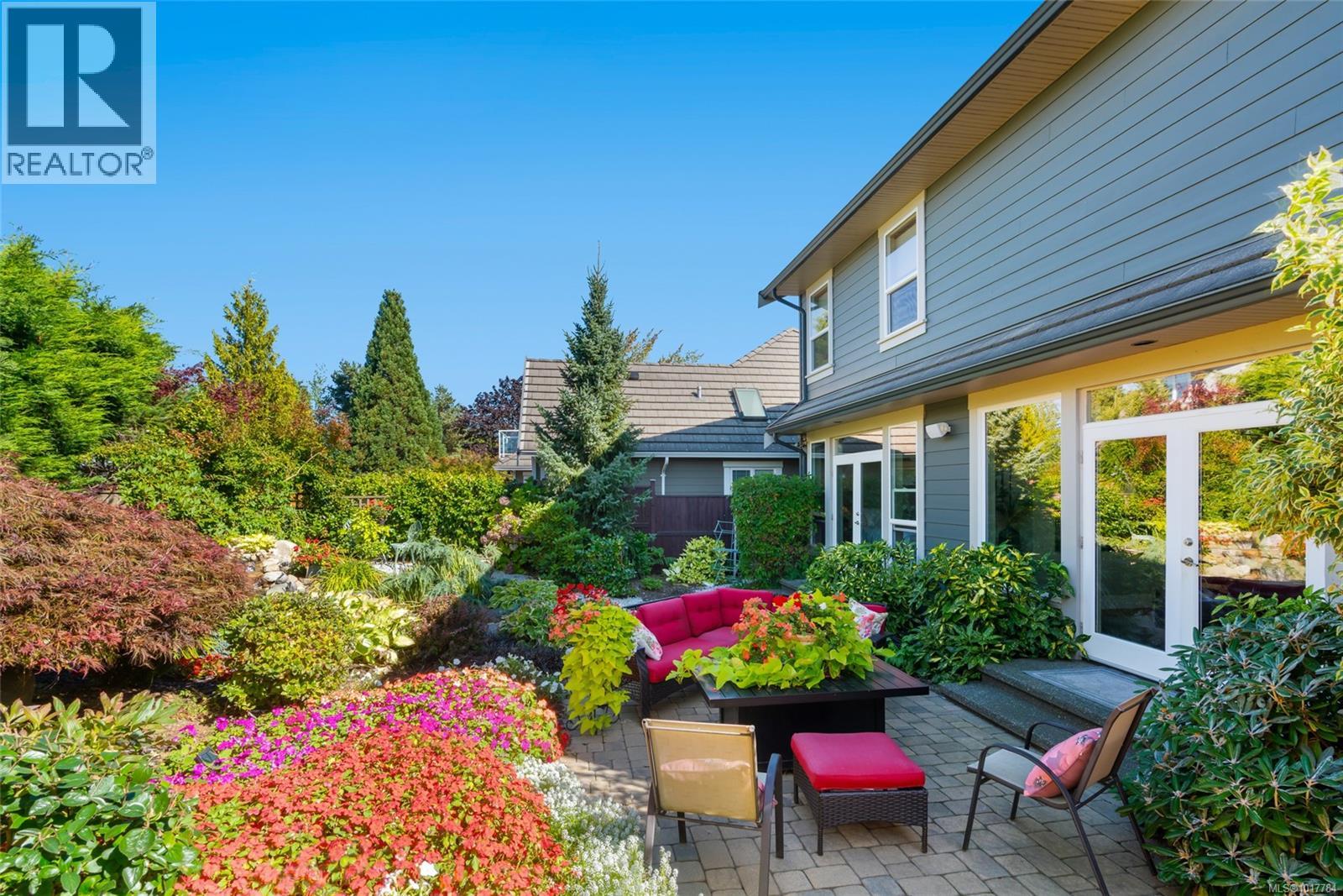 3172 Royal Vista Way, Courtenay