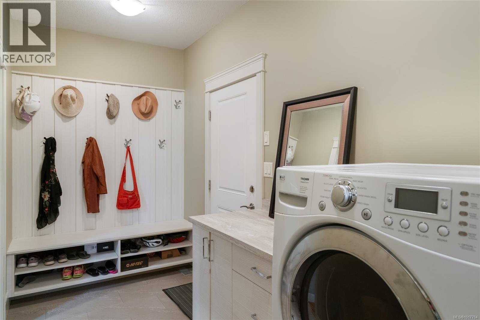 3172 Royal Vista Way, Courtenay