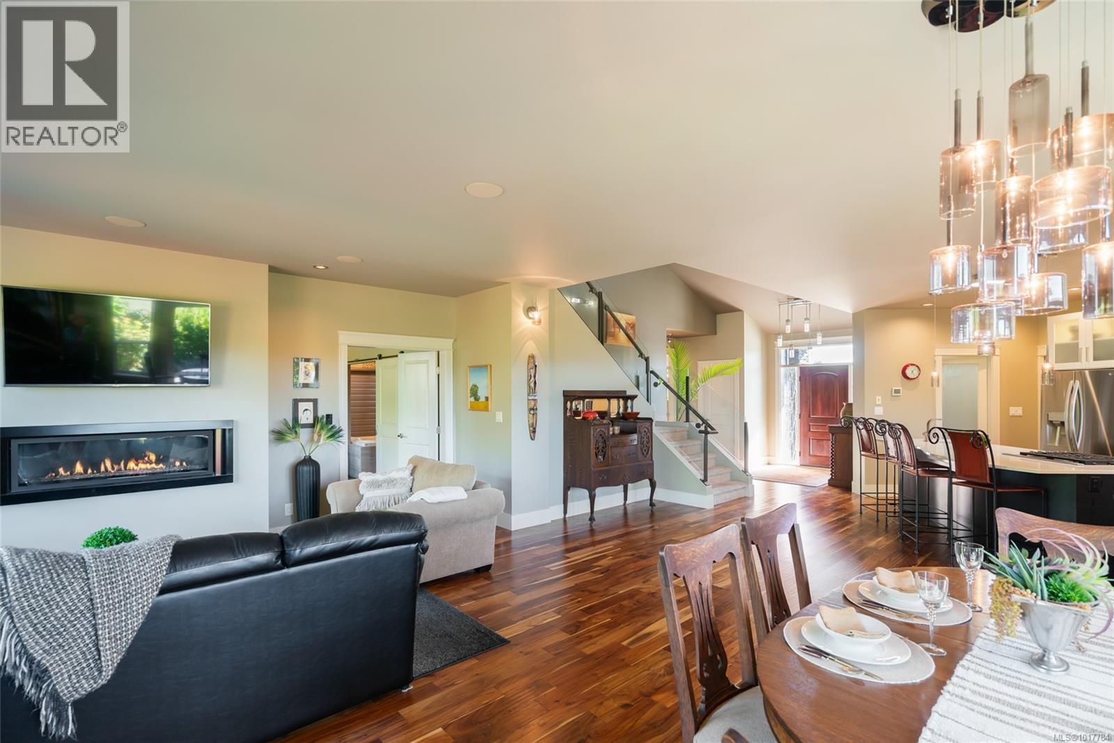 3172 Royal Vista Way, Courtenay