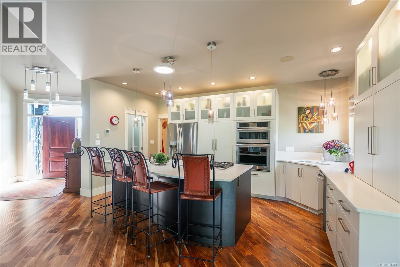 3172 Royal Vista Way, Courtenay