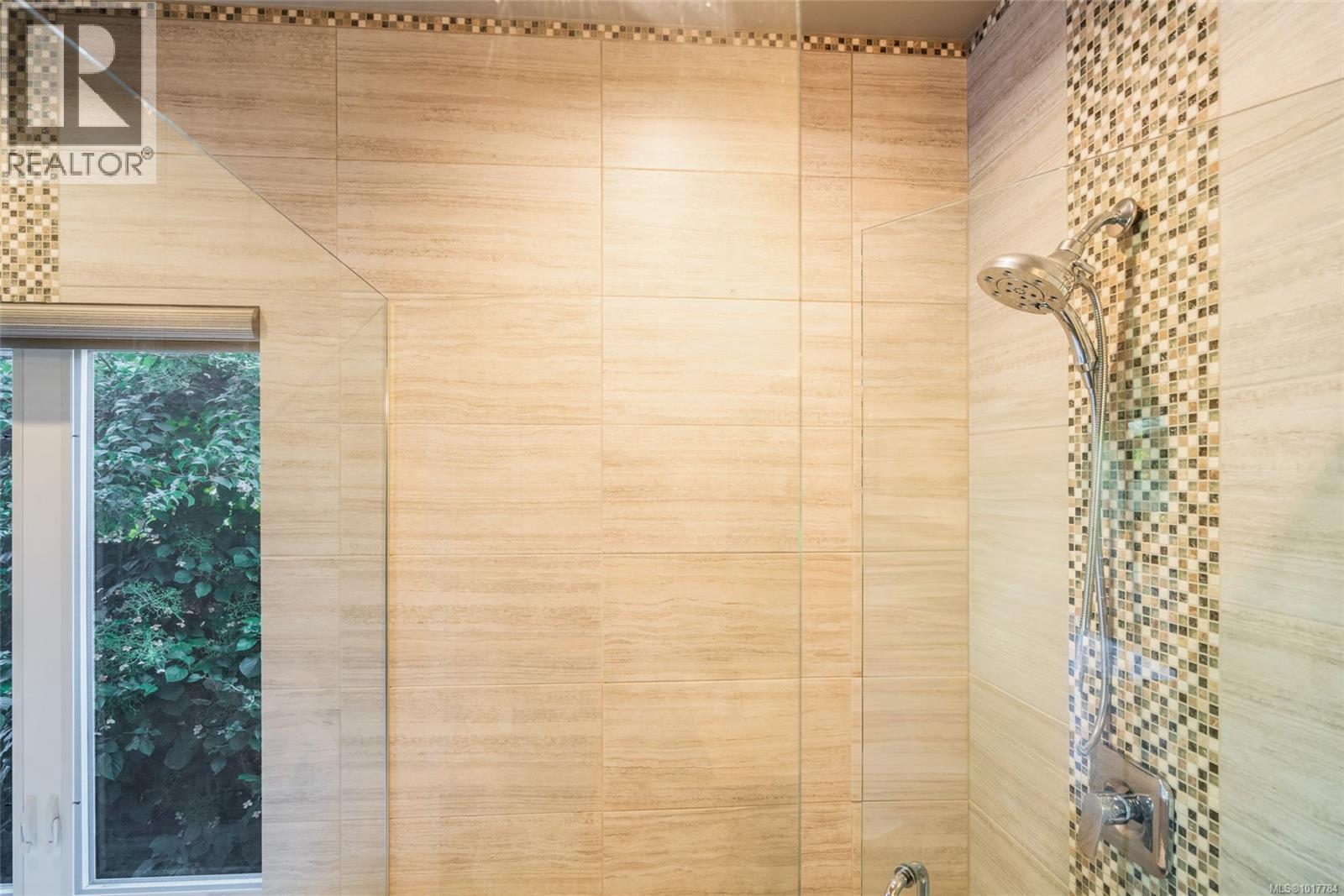 3172 Royal Vista Way, Courtenay