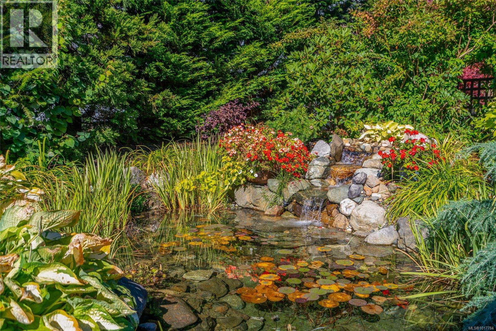 3172 Royal Vista Way, Courtenay