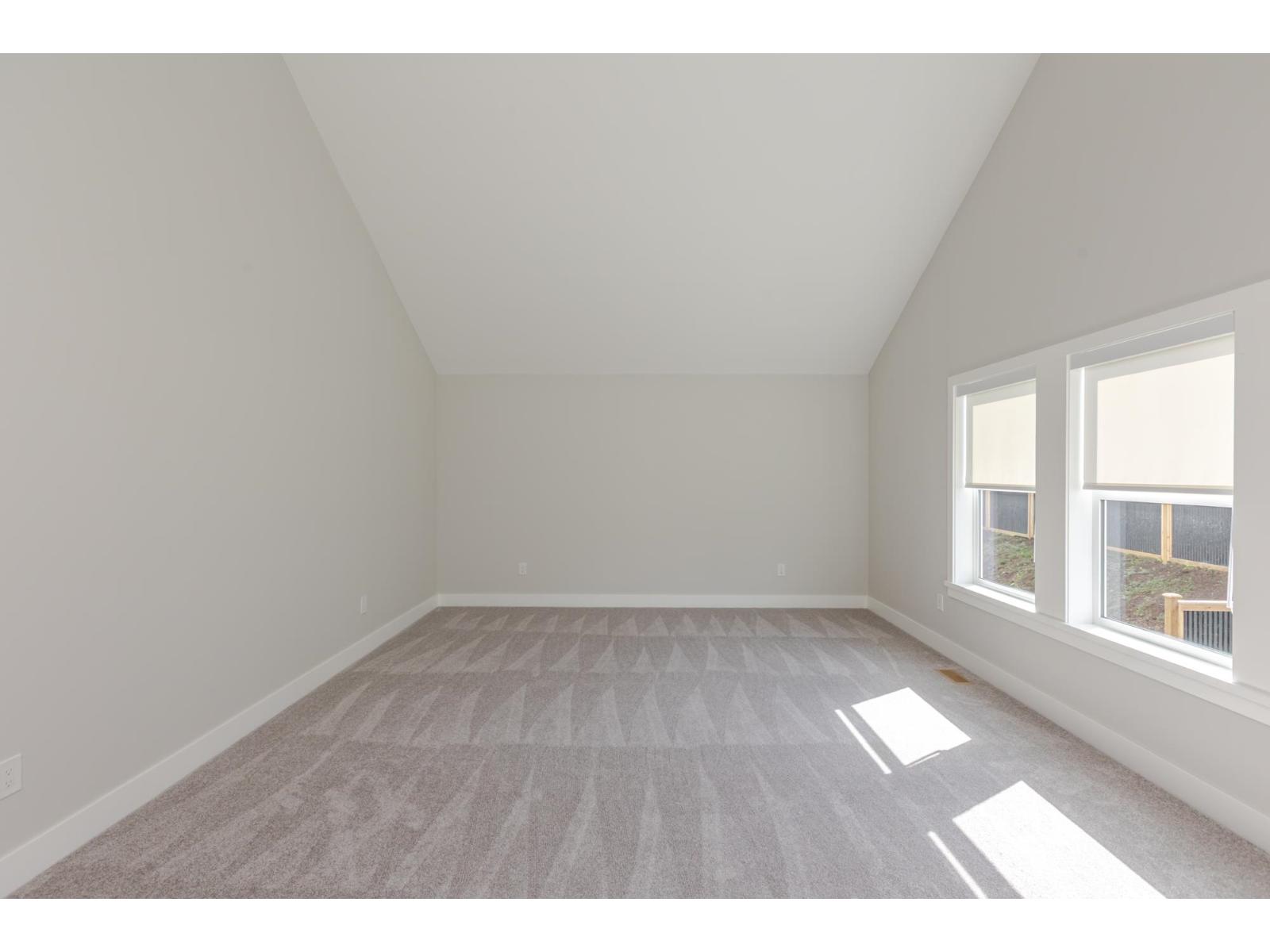 1970 SPARROW HAWK PLACE, Mt Woodside, Agassiz