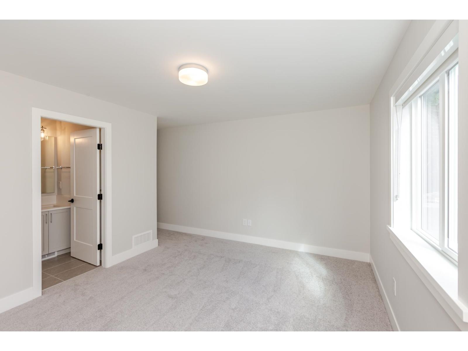 1970 SPARROW HAWK PLACE, Mt Woodside, Agassiz