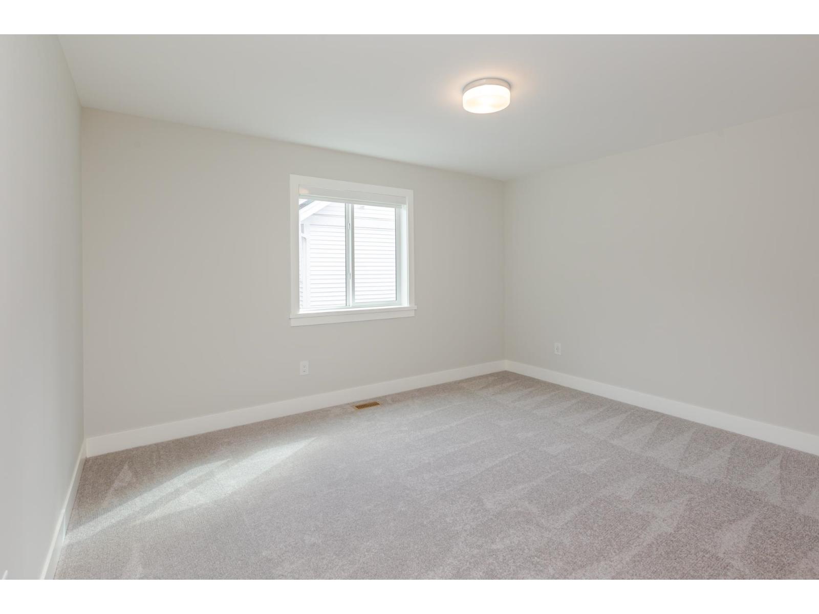 1970 SPARROW HAWK PLACE, Mt Woodside, Agassiz