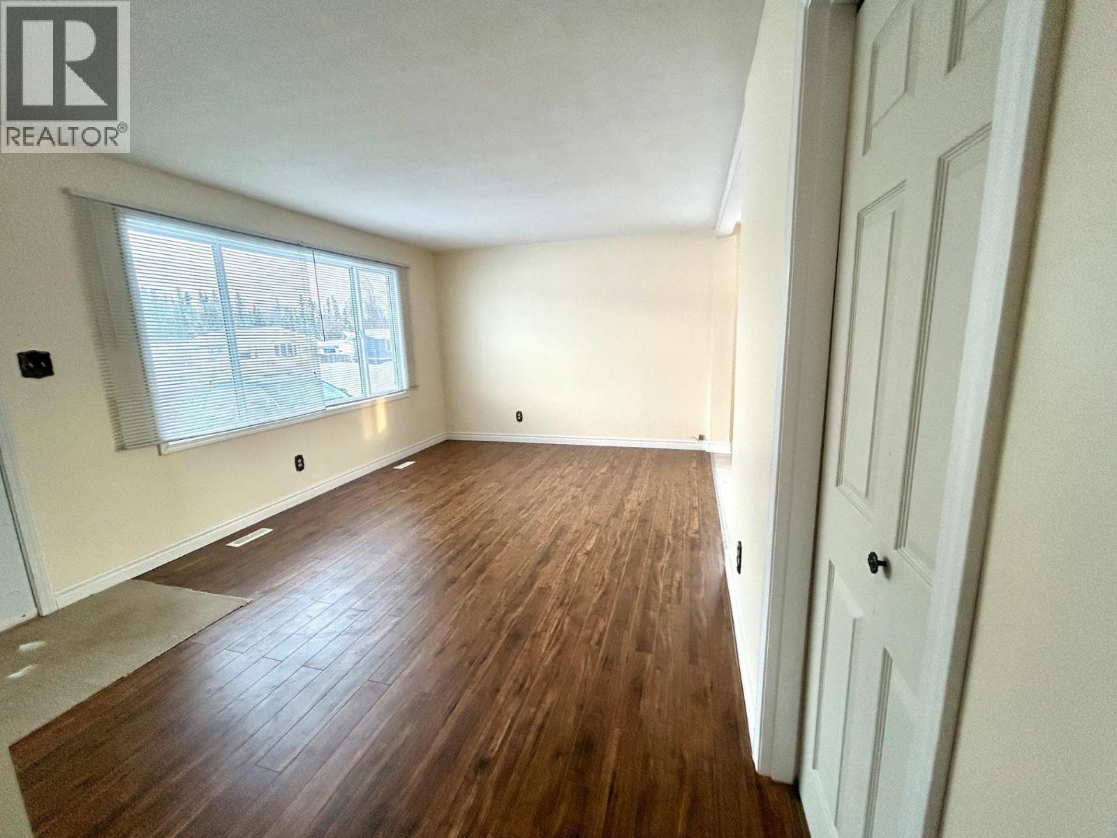 5235 COTTONWOOD ROAD, Fort Nelson