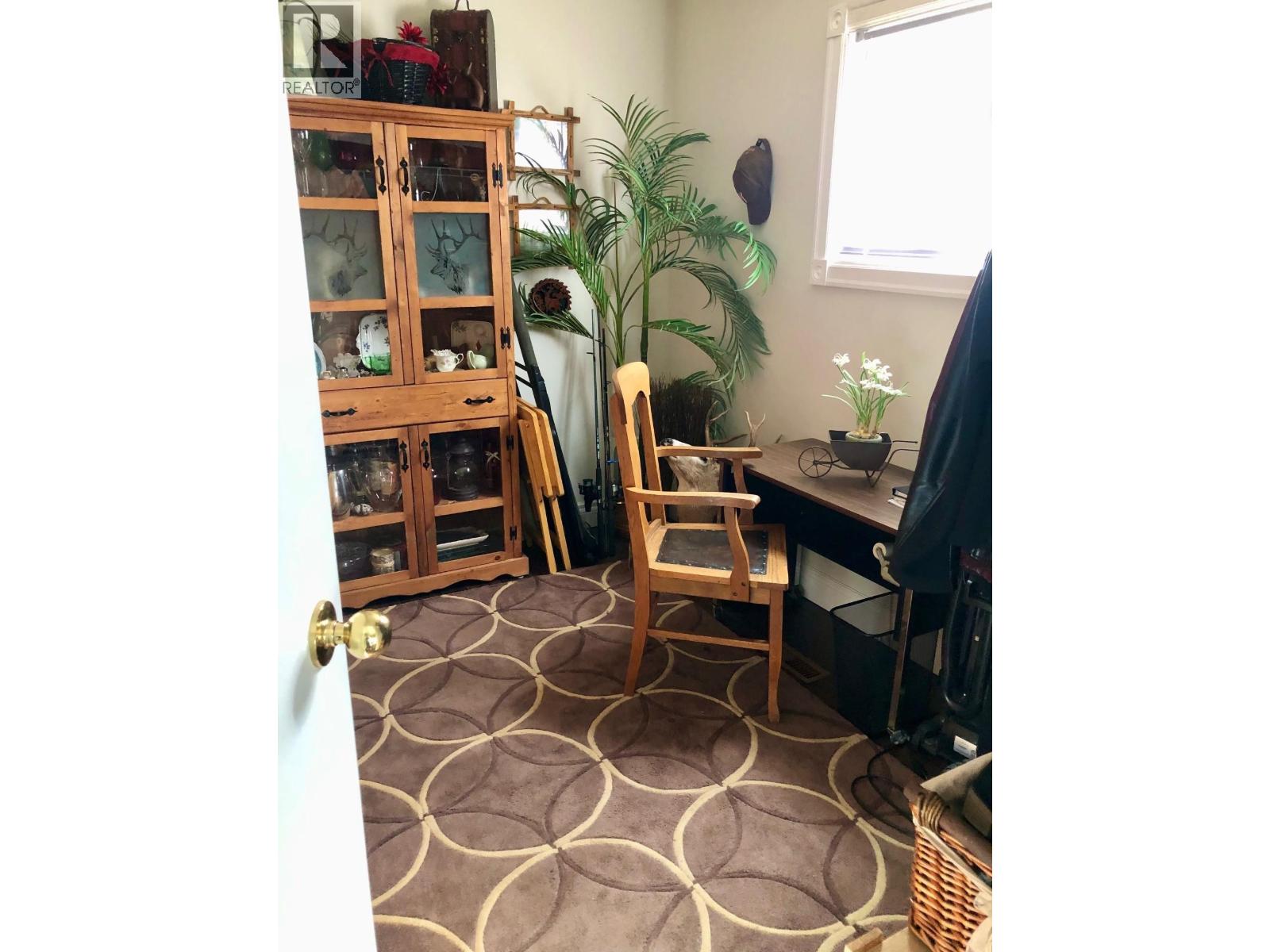 5604 49 STREET, Fort Nelson