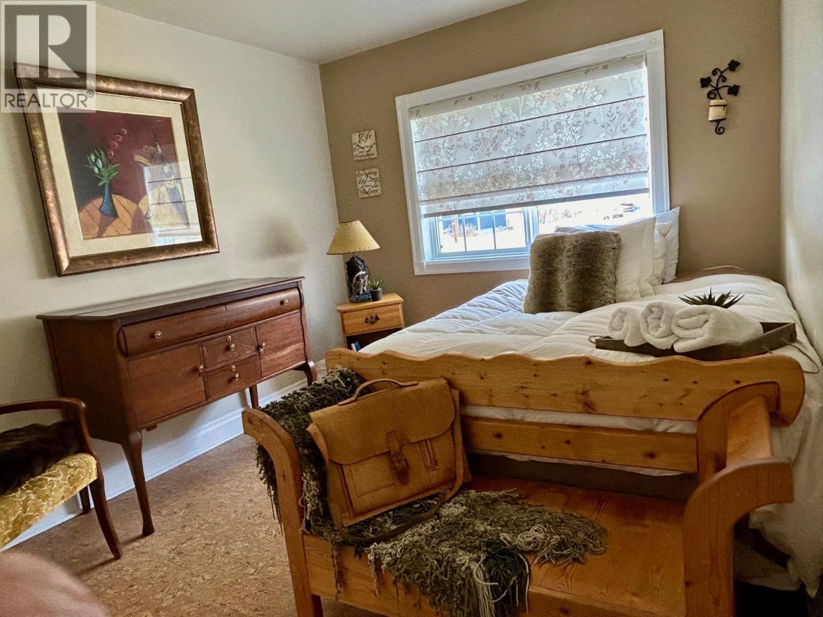 5604 49 STREET, Fort Nelson