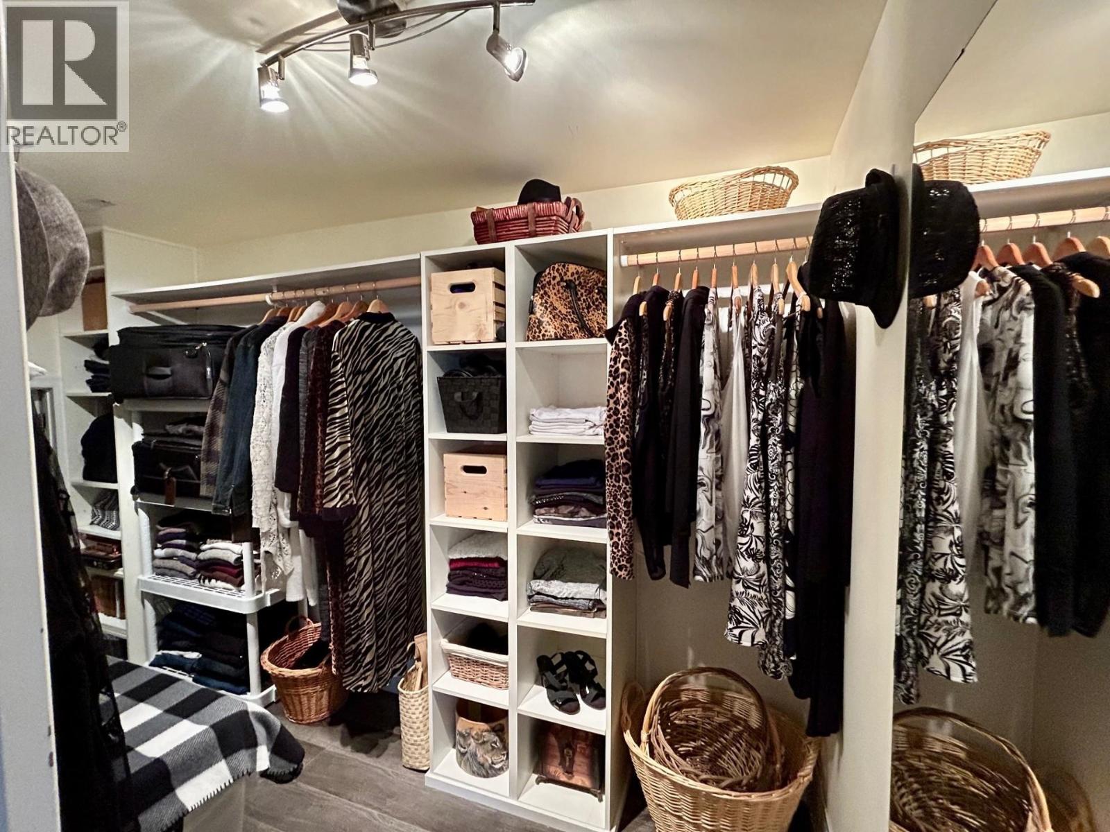 5604 49 STREET, Fort Nelson