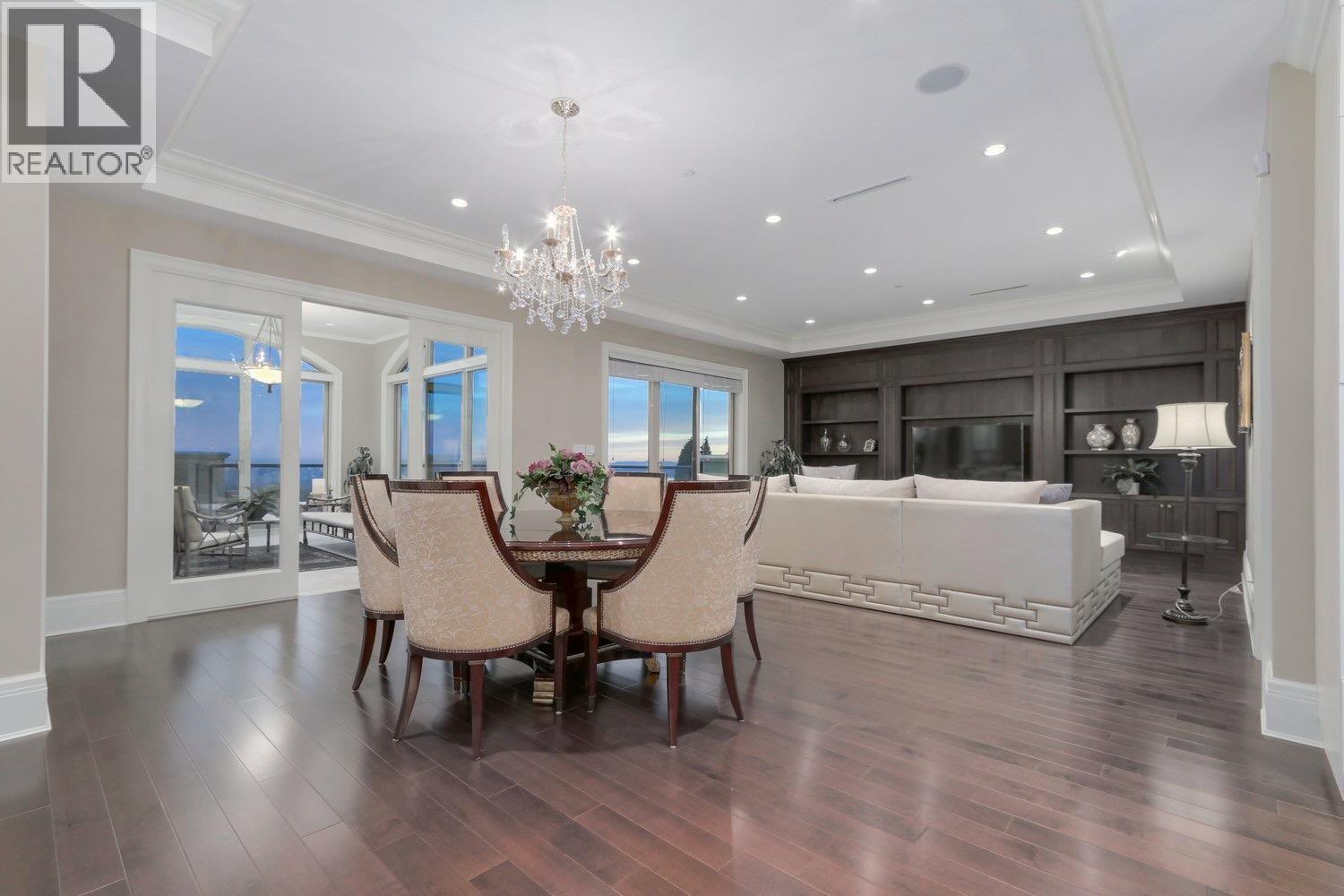 805 KING GEORGES WAY, West Vancouver