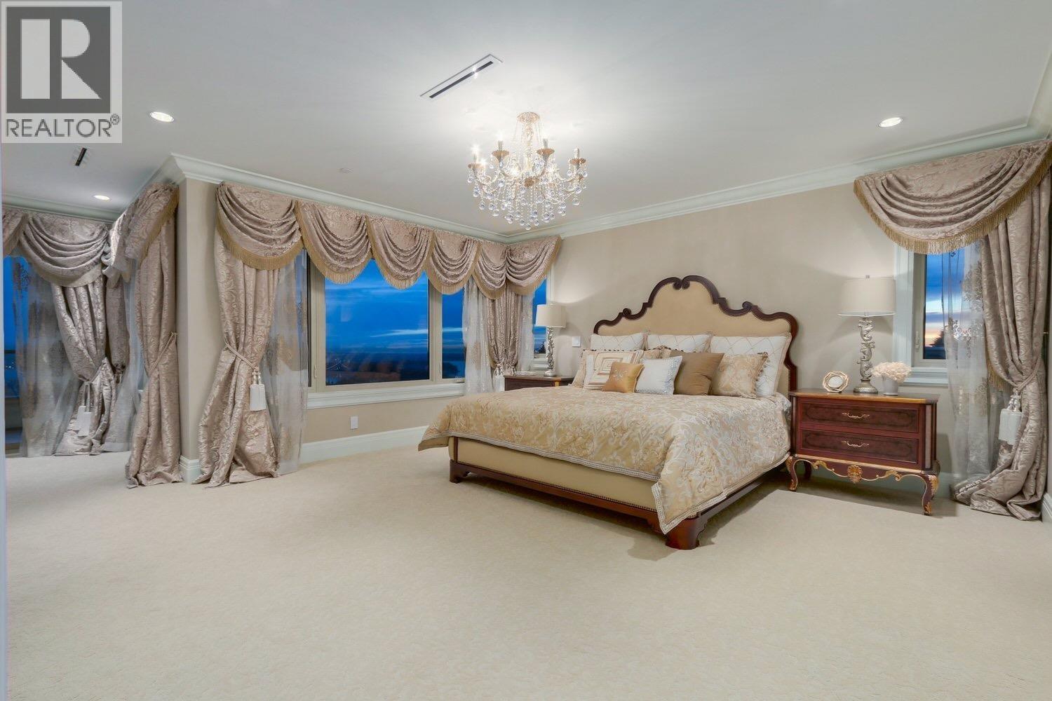 805 KING GEORGES WAY, West Vancouver