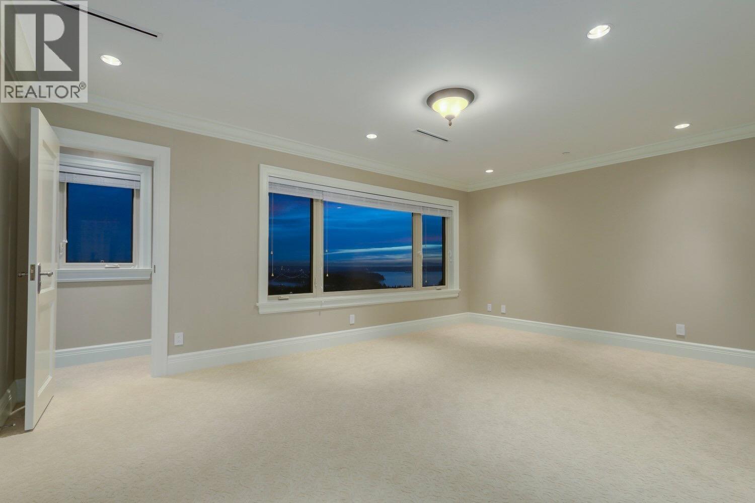 805 KING GEORGES WAY, West Vancouver