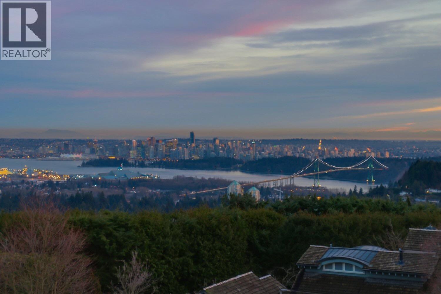 805 KING GEORGES WAY, West Vancouver