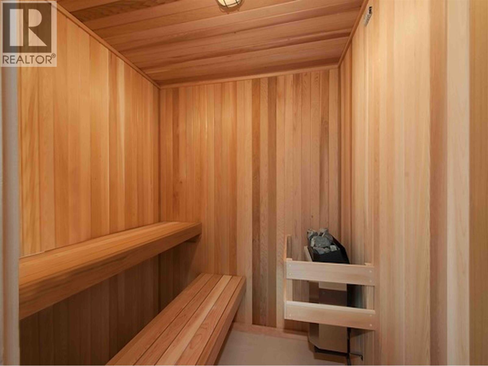 805 KING GEORGES WAY, West Vancouver