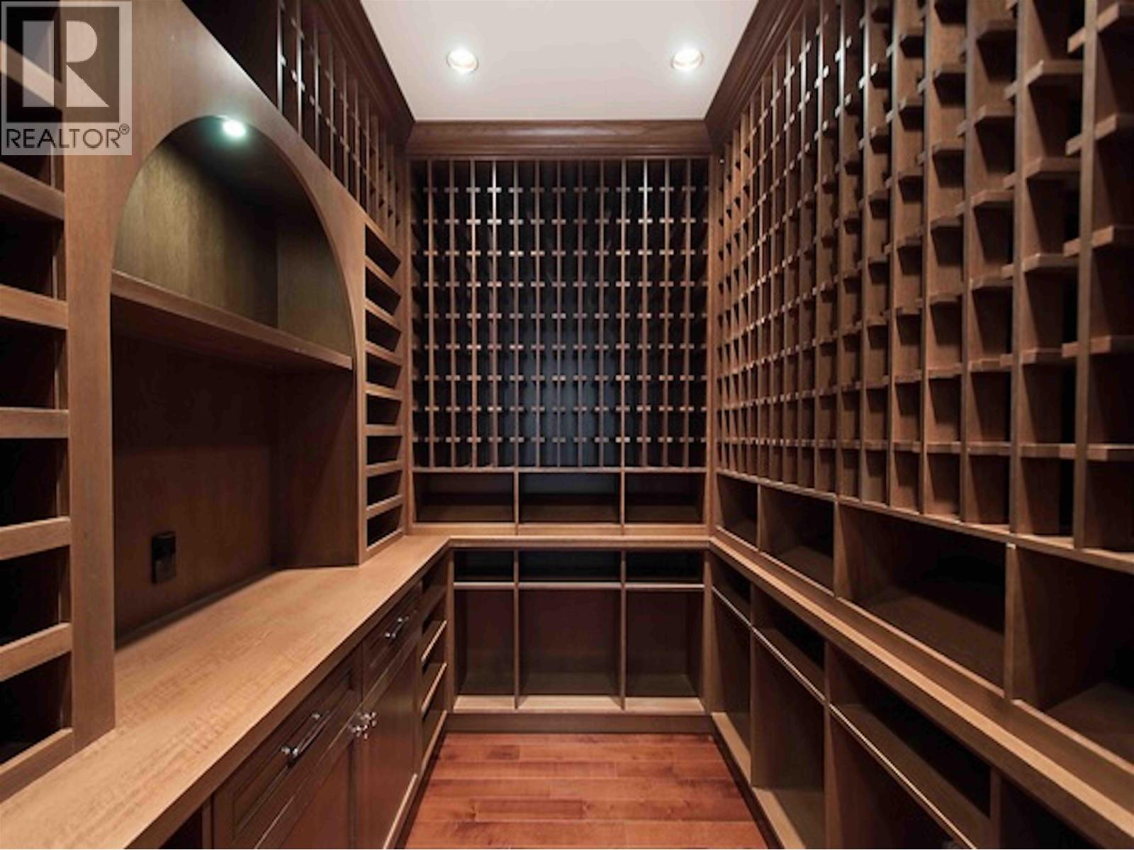 805 KING GEORGES WAY, West Vancouver