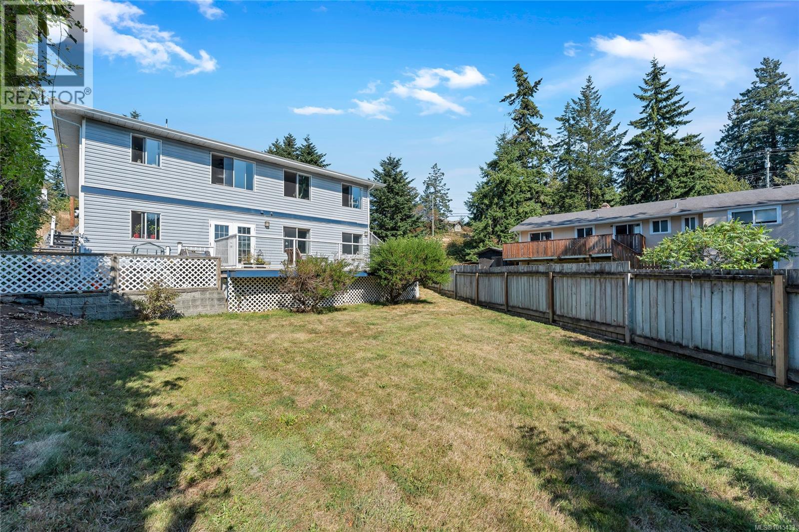 505 Windthrop Rd, Colwood