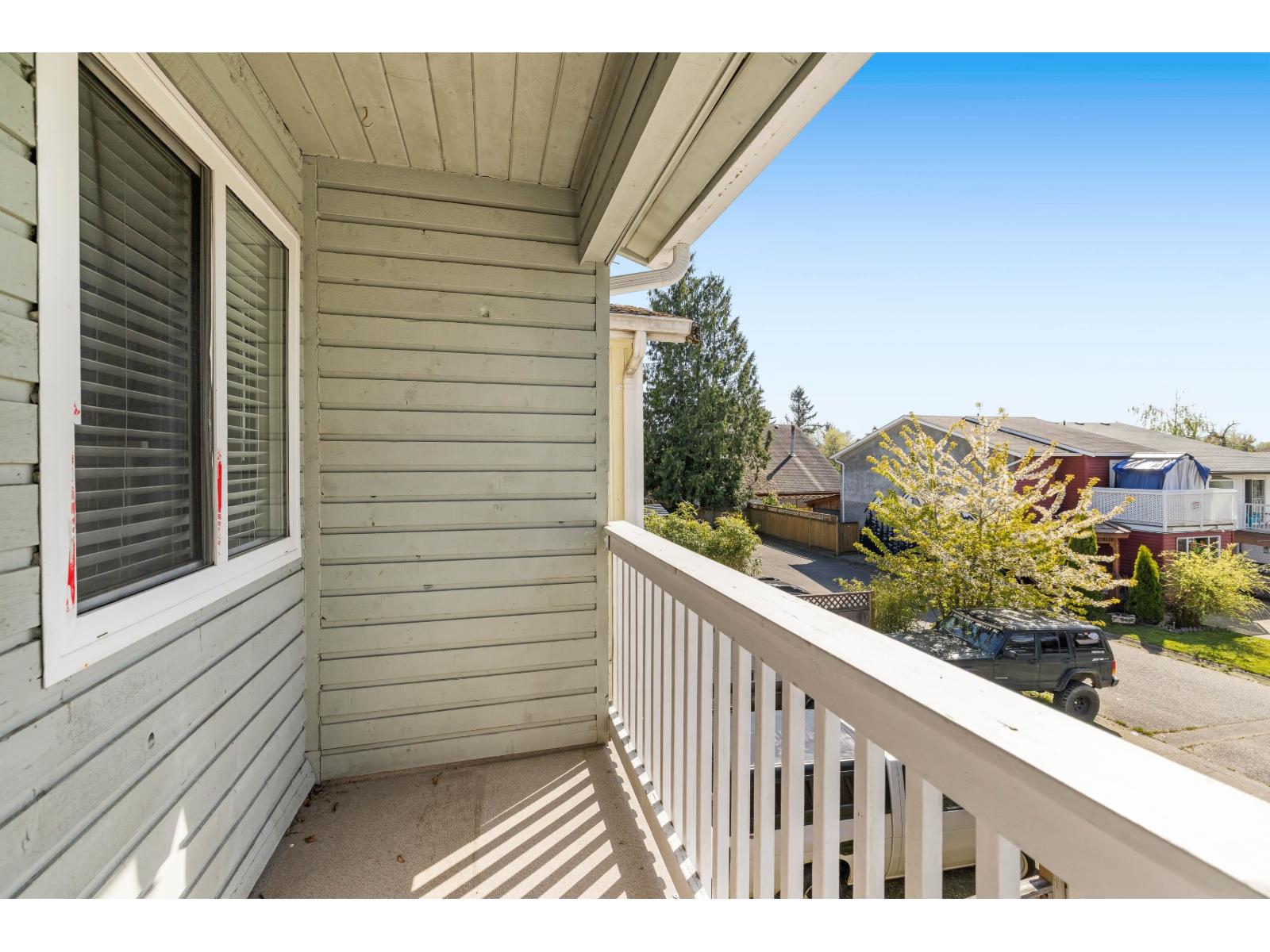 408 BRUNEAU PLACE, Langley