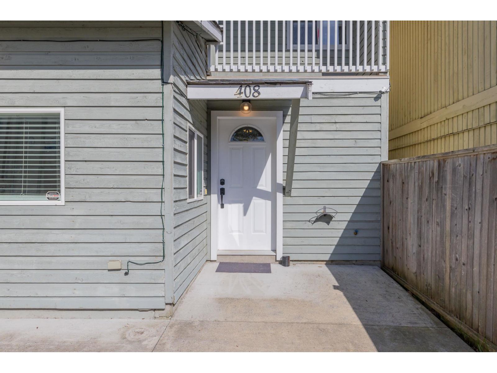 408 BRUNEAU PLACE, Langley