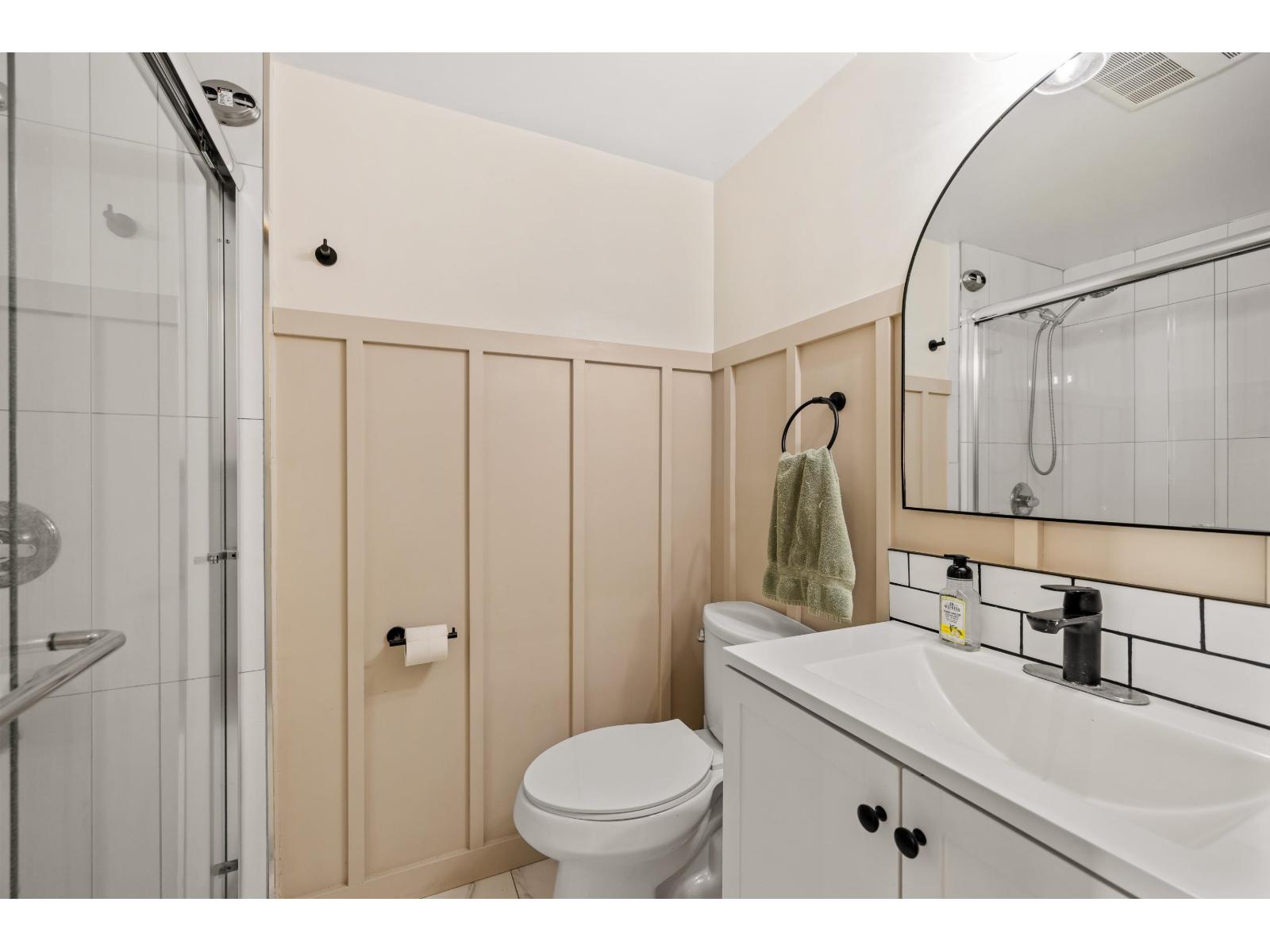 408 BRUNEAU PLACE, Langley