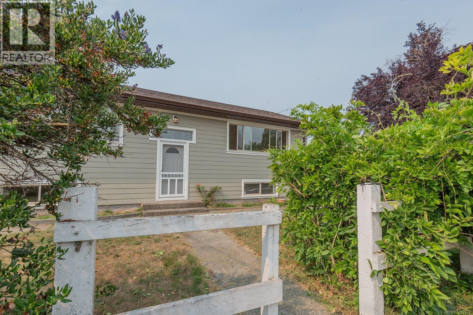 9242 Cottonwood Rd, Chemainus