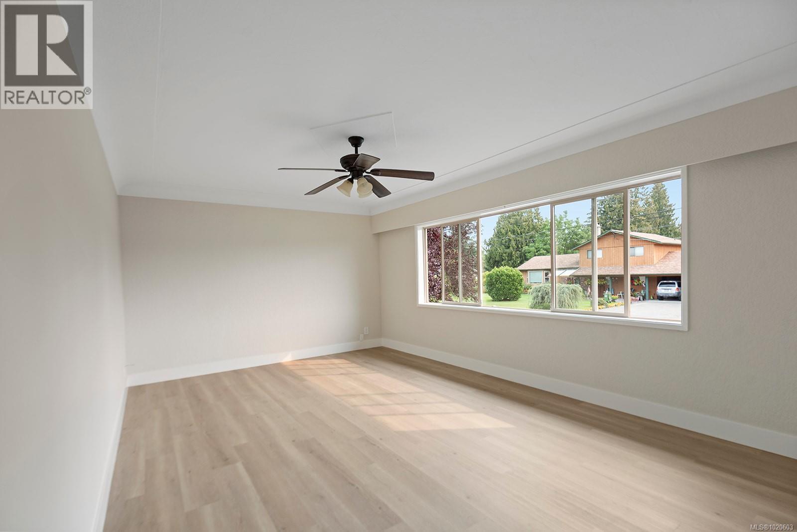 9242 Cottonwood Rd, Chemainus