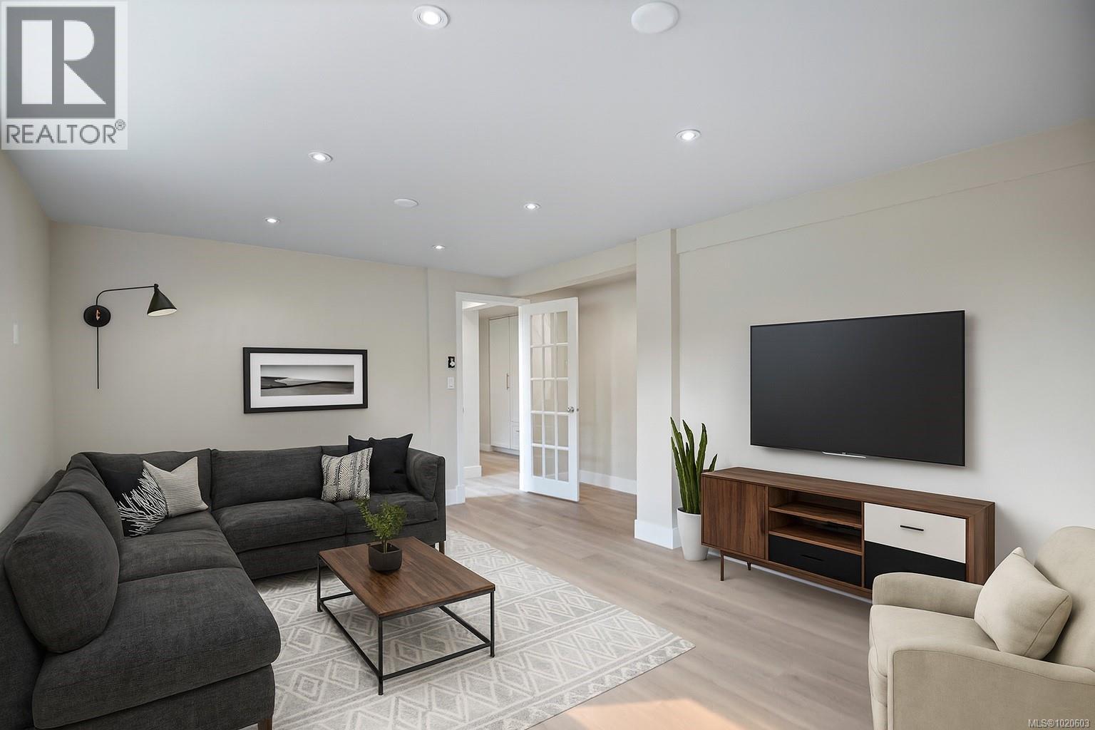 9242 Cottonwood Rd, Chemainus