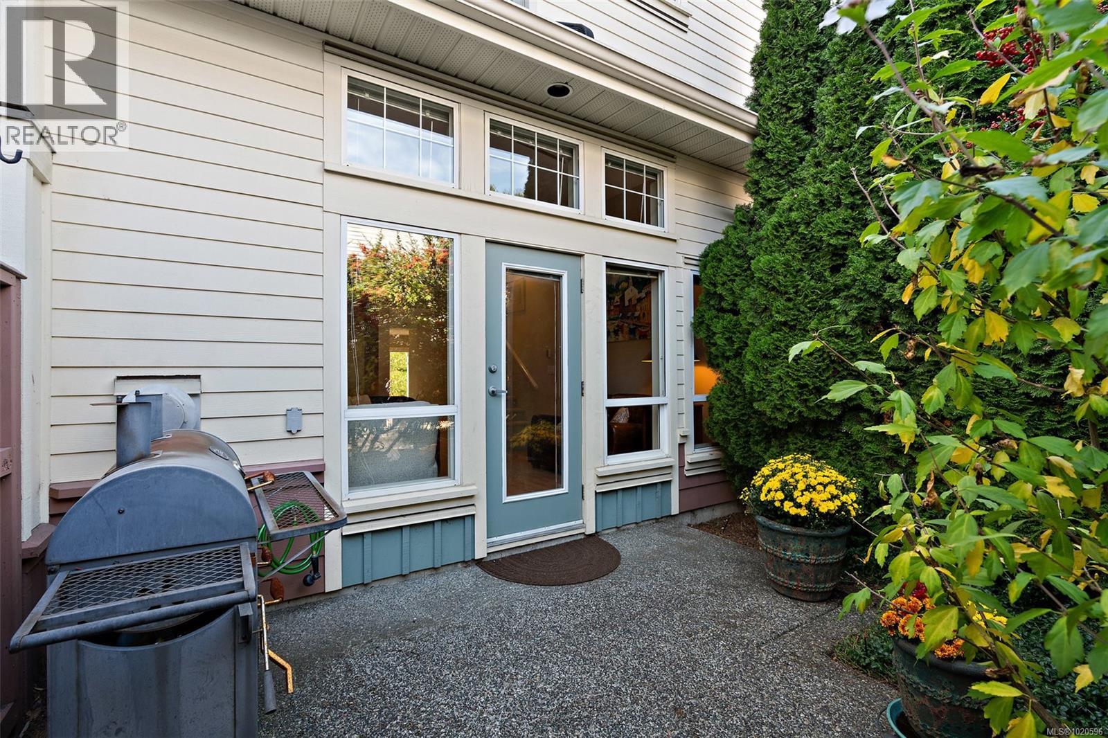 21 1019 North Park St, Victoria