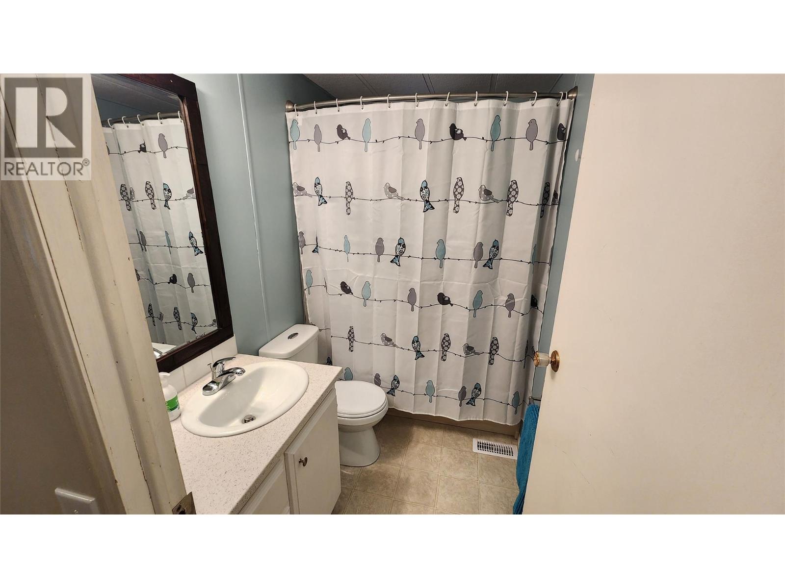  224 9TH Avenue, Keremeos