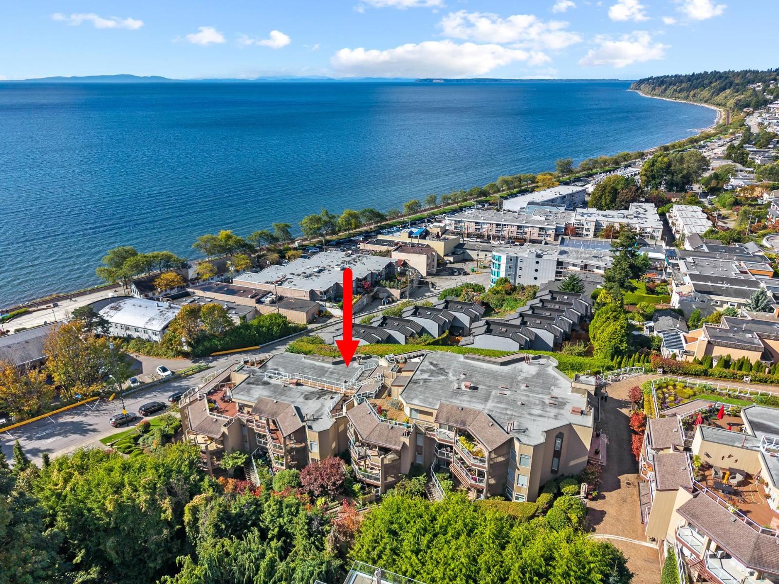 504 15015 VICTORIA AVENUE, White Rock