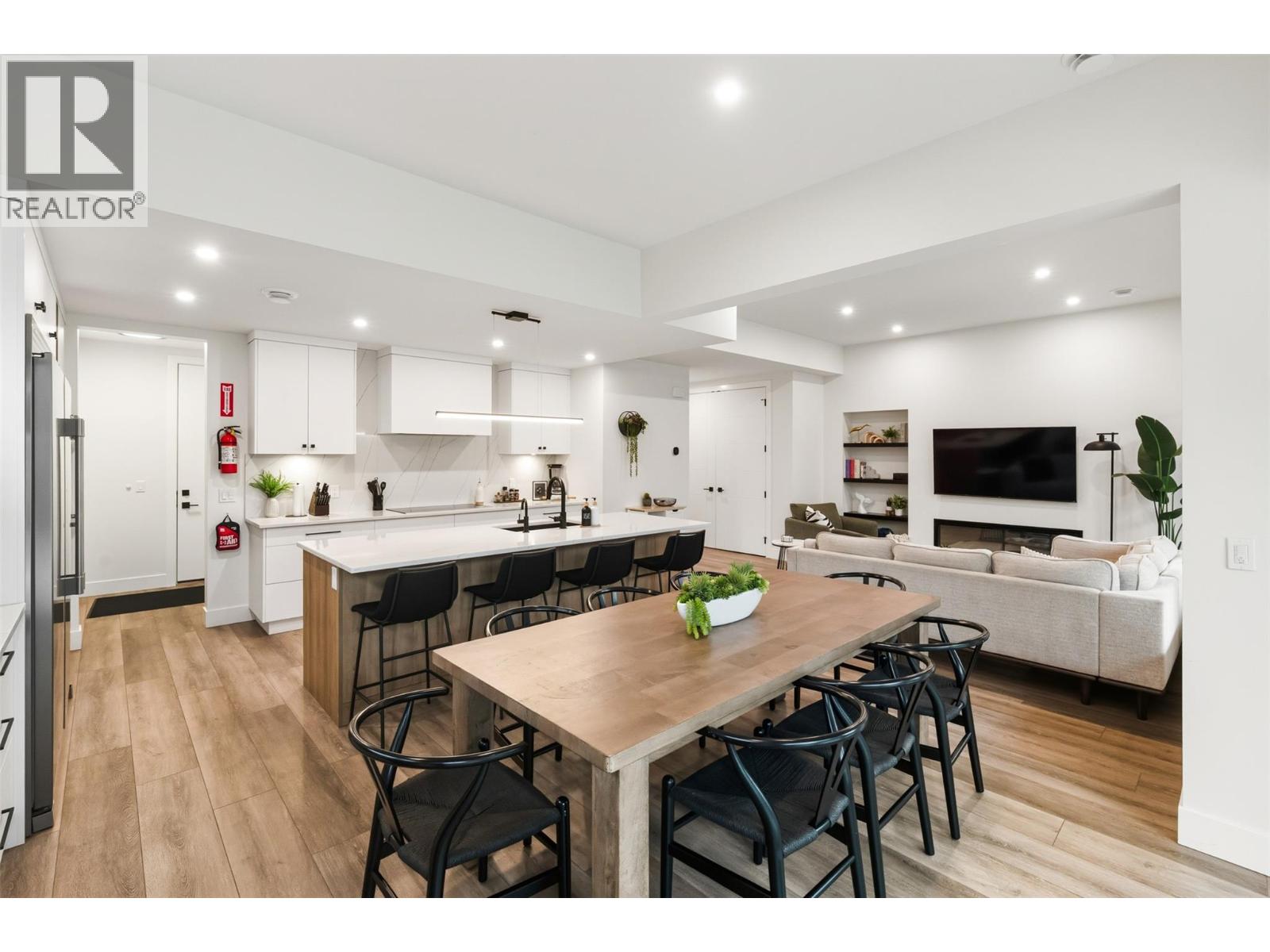  720 Churchill Avenue, Penticton