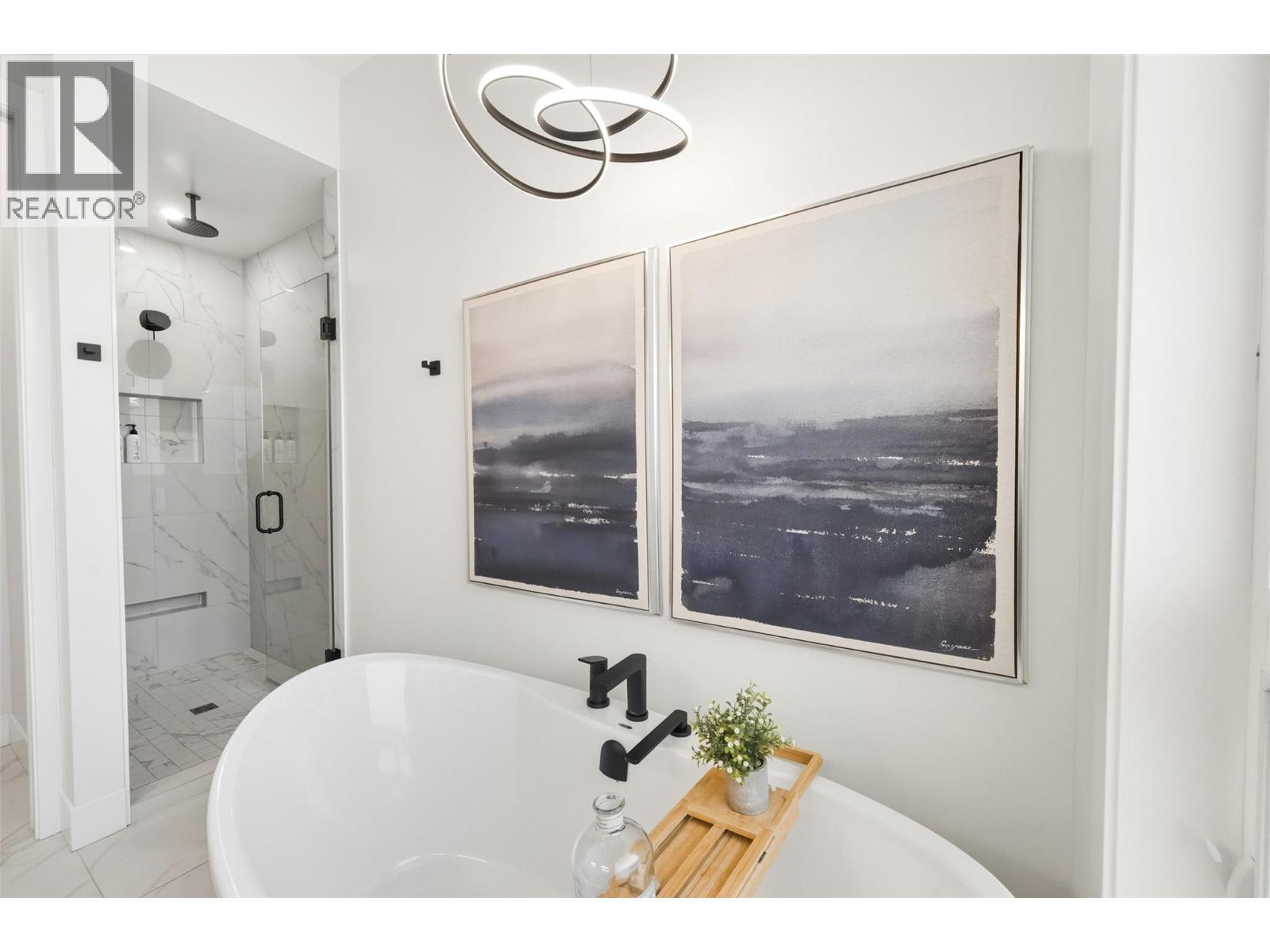  720 Churchill Avenue, Penticton