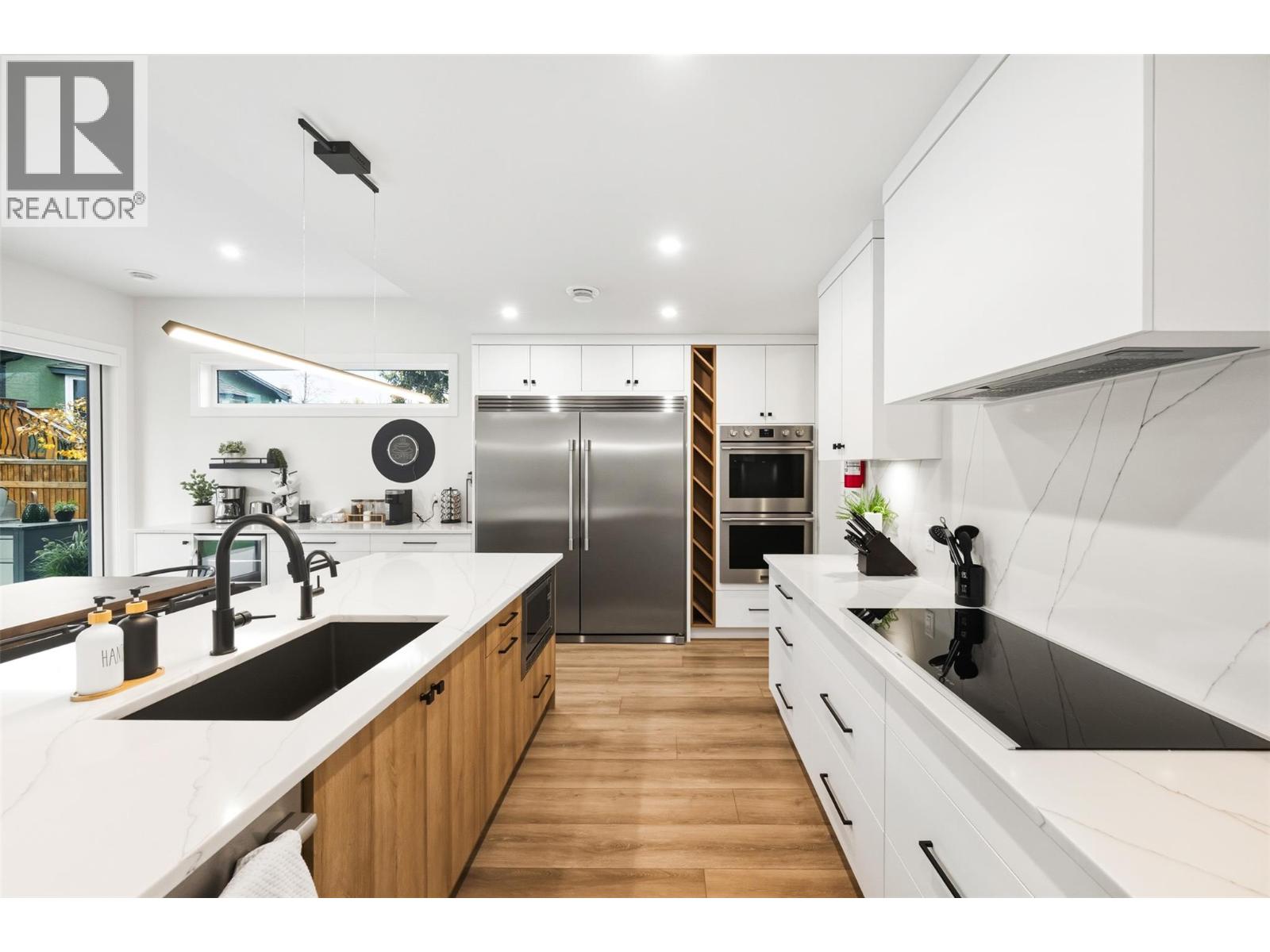  720 Churchill Avenue, Penticton