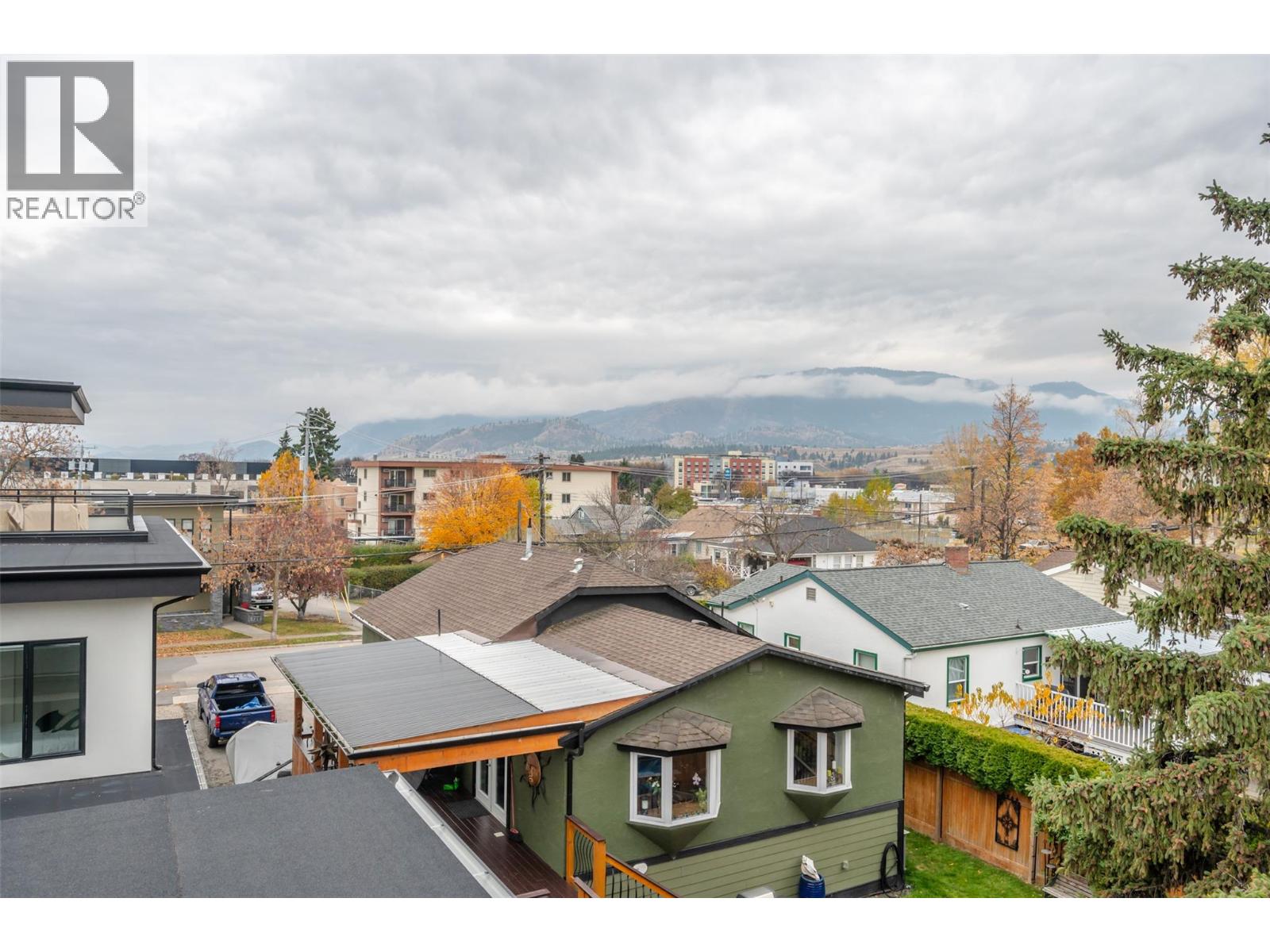  720 Churchill Avenue, Penticton