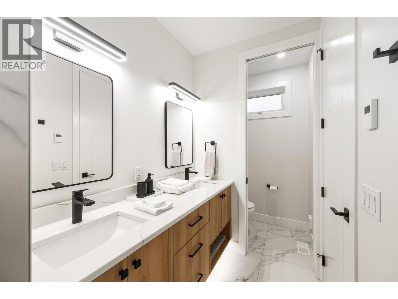  720 Churchill Avenue, Penticton