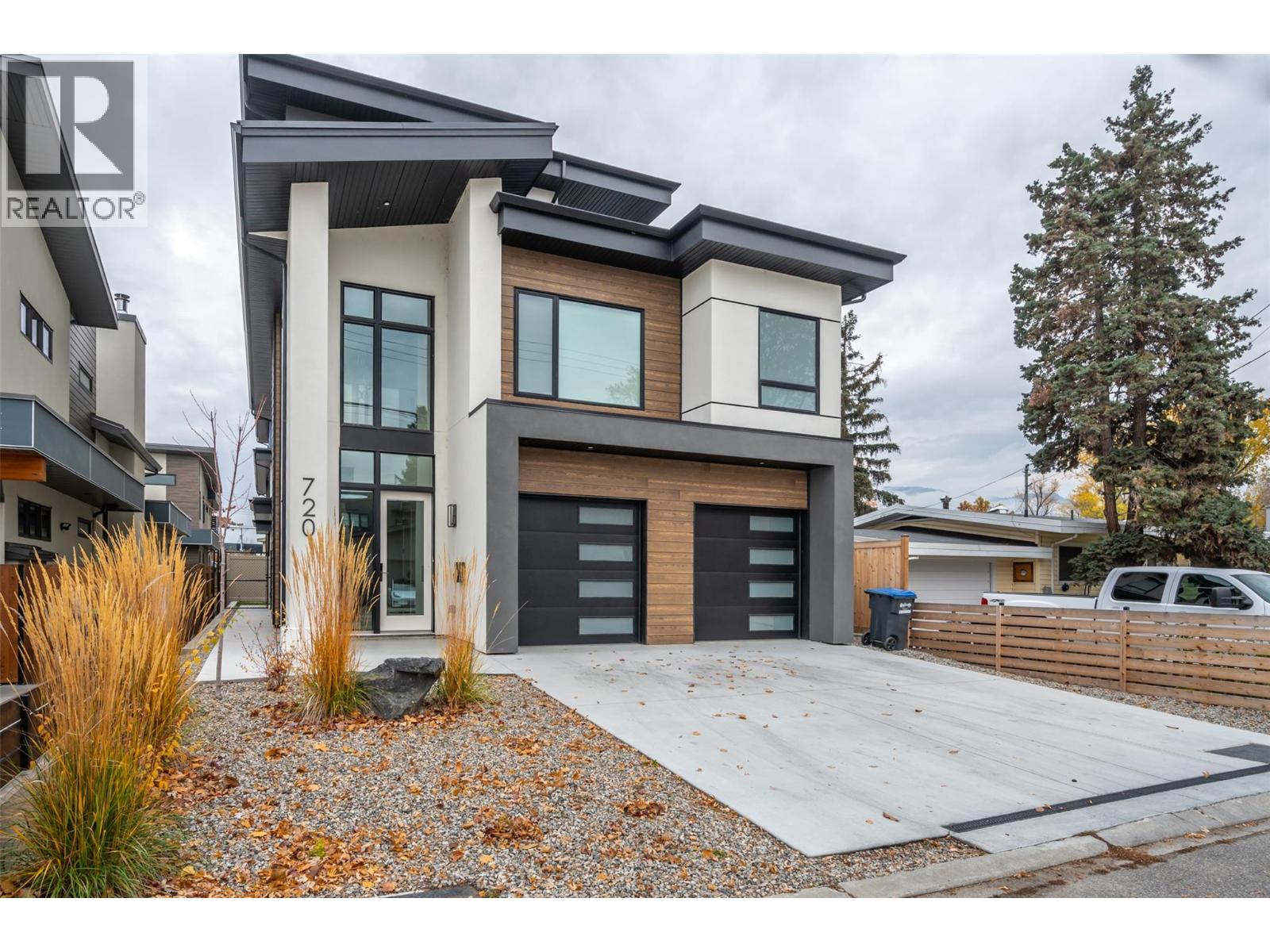  720 Churchill Avenue, Penticton