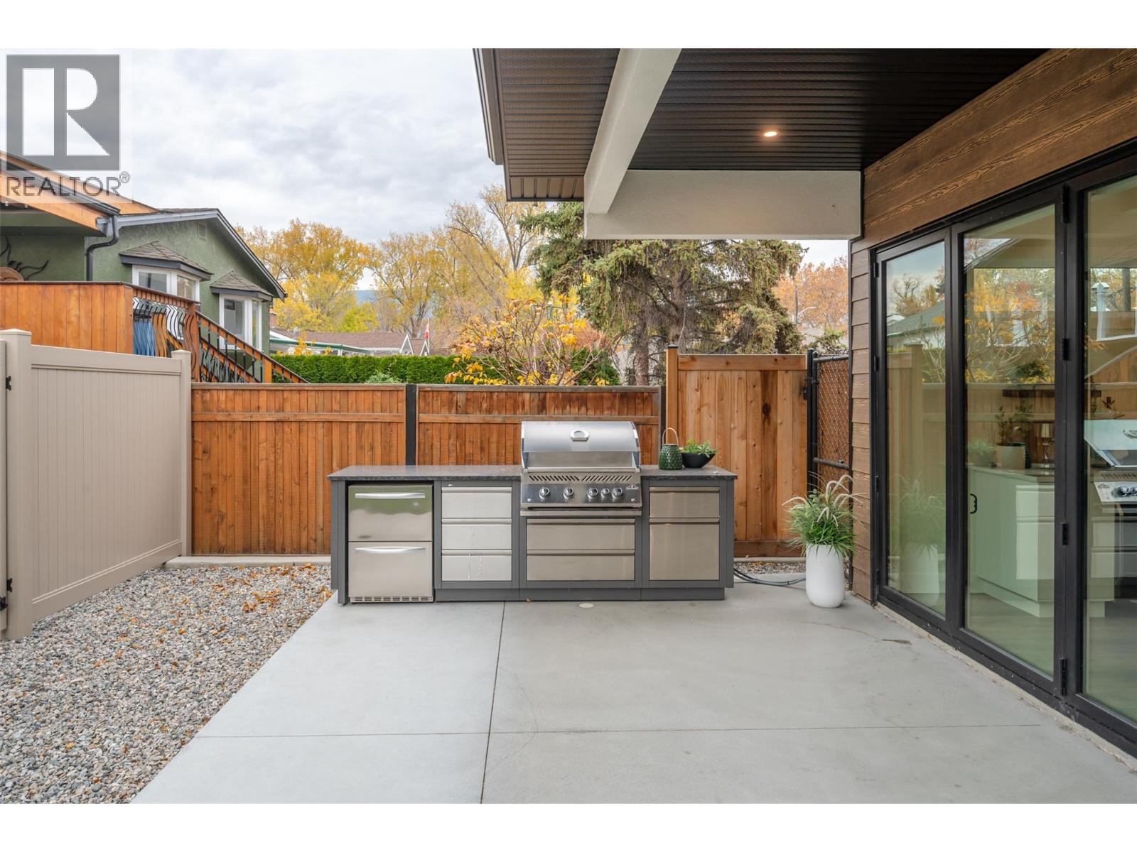  720 Churchill Avenue, Penticton