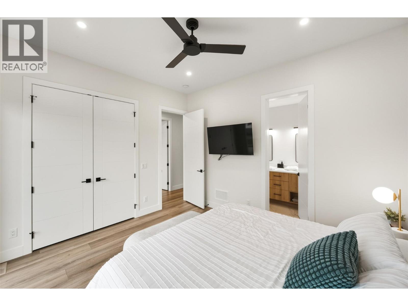  720 Churchill Avenue, Penticton