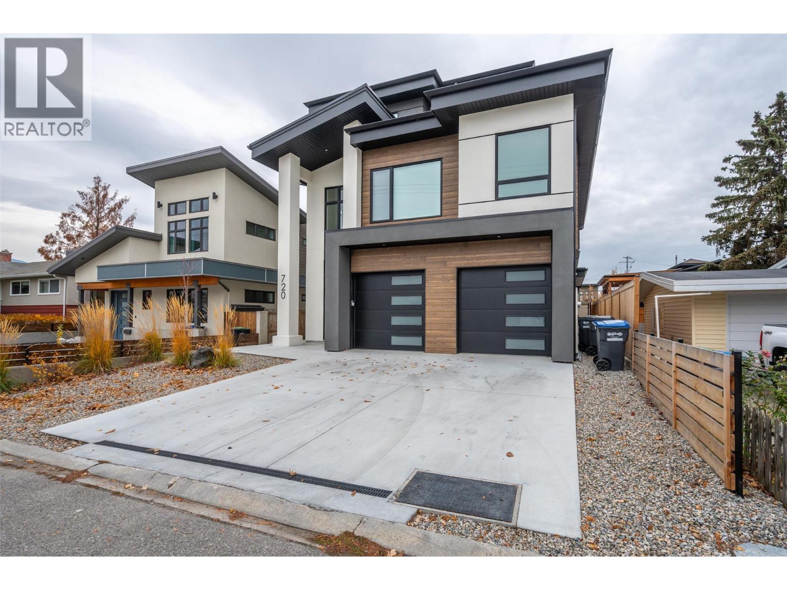  720 Churchill Avenue, Penticton