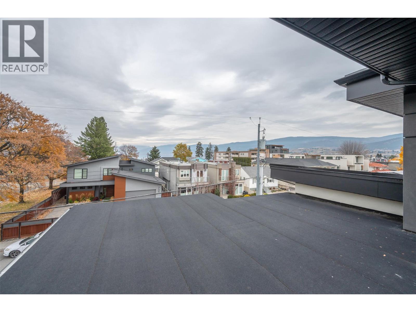  720 Churchill Avenue, Penticton