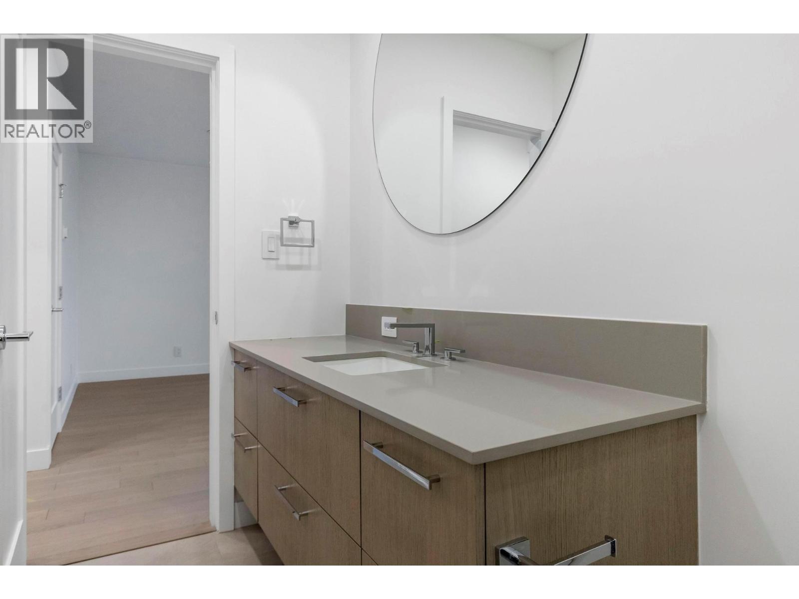 3352 Richter Street, Kelowna