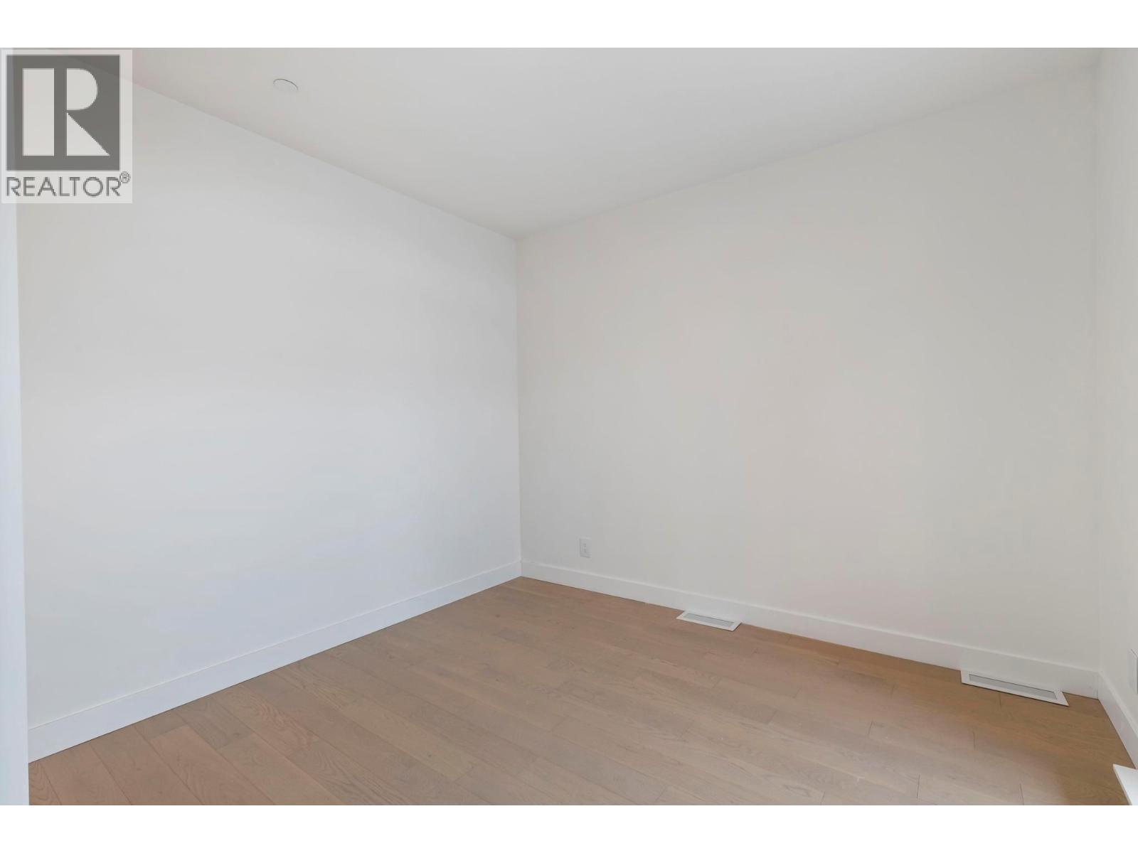 3352 Richter Street, Kelowna