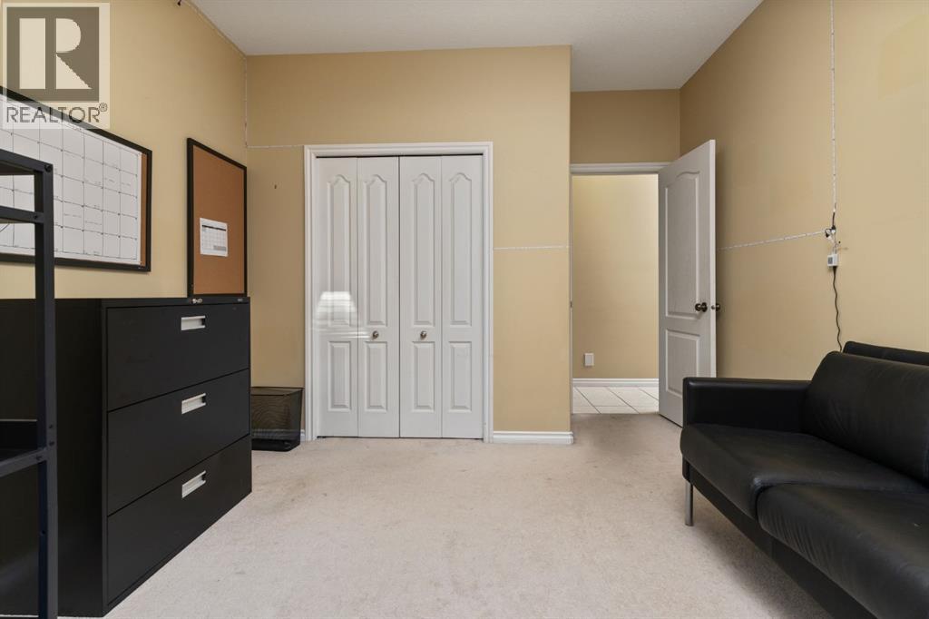 Single Family House Bungalow for Sale in   Street Victoria Park Camrose 